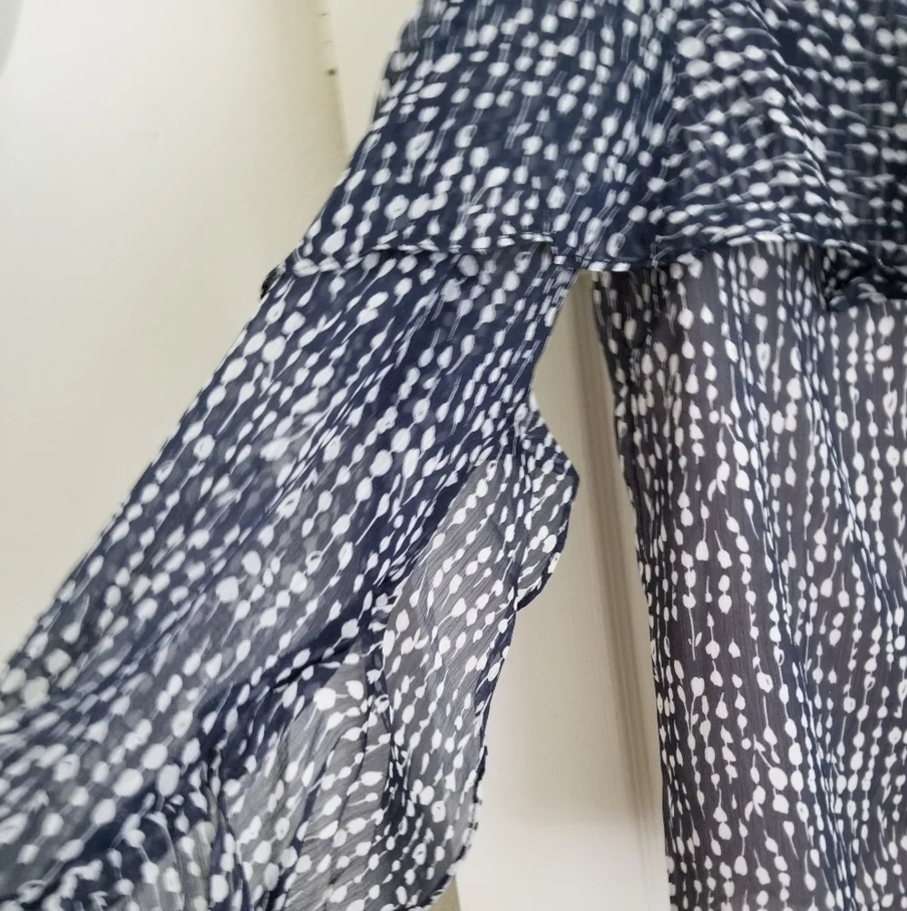 Lucy Paris ruffled Blouse - Picture 3 of 4